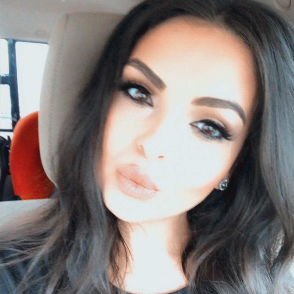 Meet your Posher, Teresa